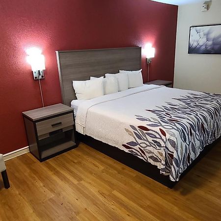 Red Roof Inn & Suites Cornelius - Lake Norman Dış mekan fotoğraf