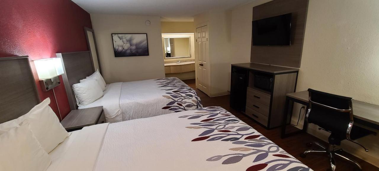 Red Roof Inn & Suites Cornelius - Lake Norman Dış mekan fotoğraf